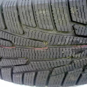 Продам шины зимние Nokian hakkapeliitta sport 255/55 R19 111R для Audi