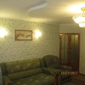 Сдам в аренду квартиру в Луганске,  люкс,  центр,  от хозяина,  4 комнаты, 