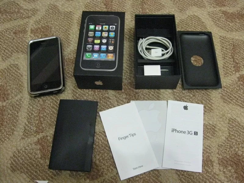 Продам Apple iPhone 3gs 32 gb (оригинал) + чехол в подарок! 5