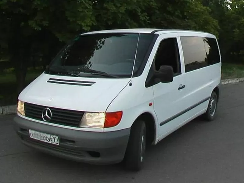 Грузопассажирские перевозки на  микроавтобусе Mercedes Vito