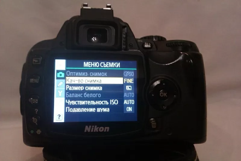 NIKON D40 Kit 18-55 + ВСПЫШКА NISSIN 4