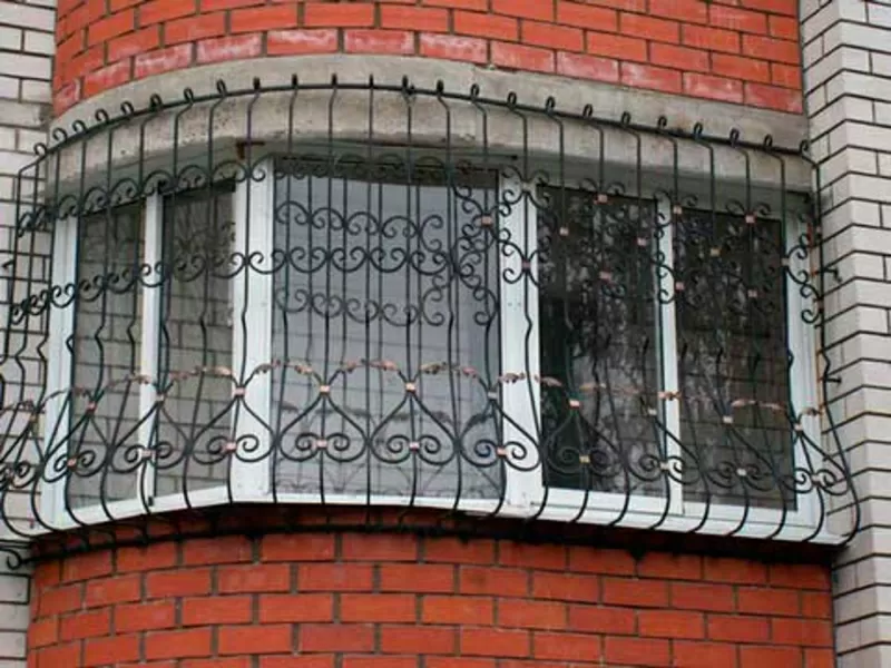 Решетки кованые на окна в Луганске
