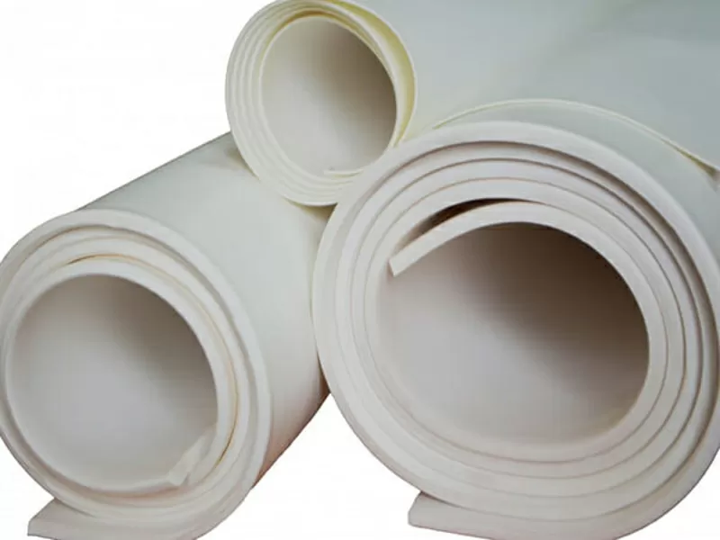Продам в Луганске Пищевая резина белая 500x500мм 5мм