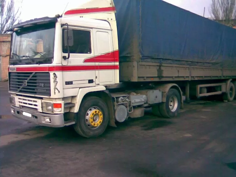 Volvo F12 - седельный тягач + Полуприцеп